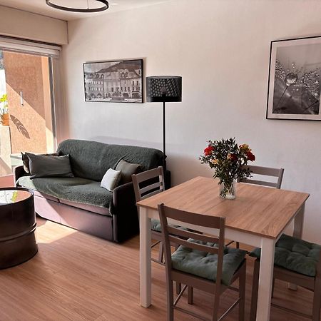 Agreable 2 Pieces Au Coeur De Thones Lägenhet Exteriör bild